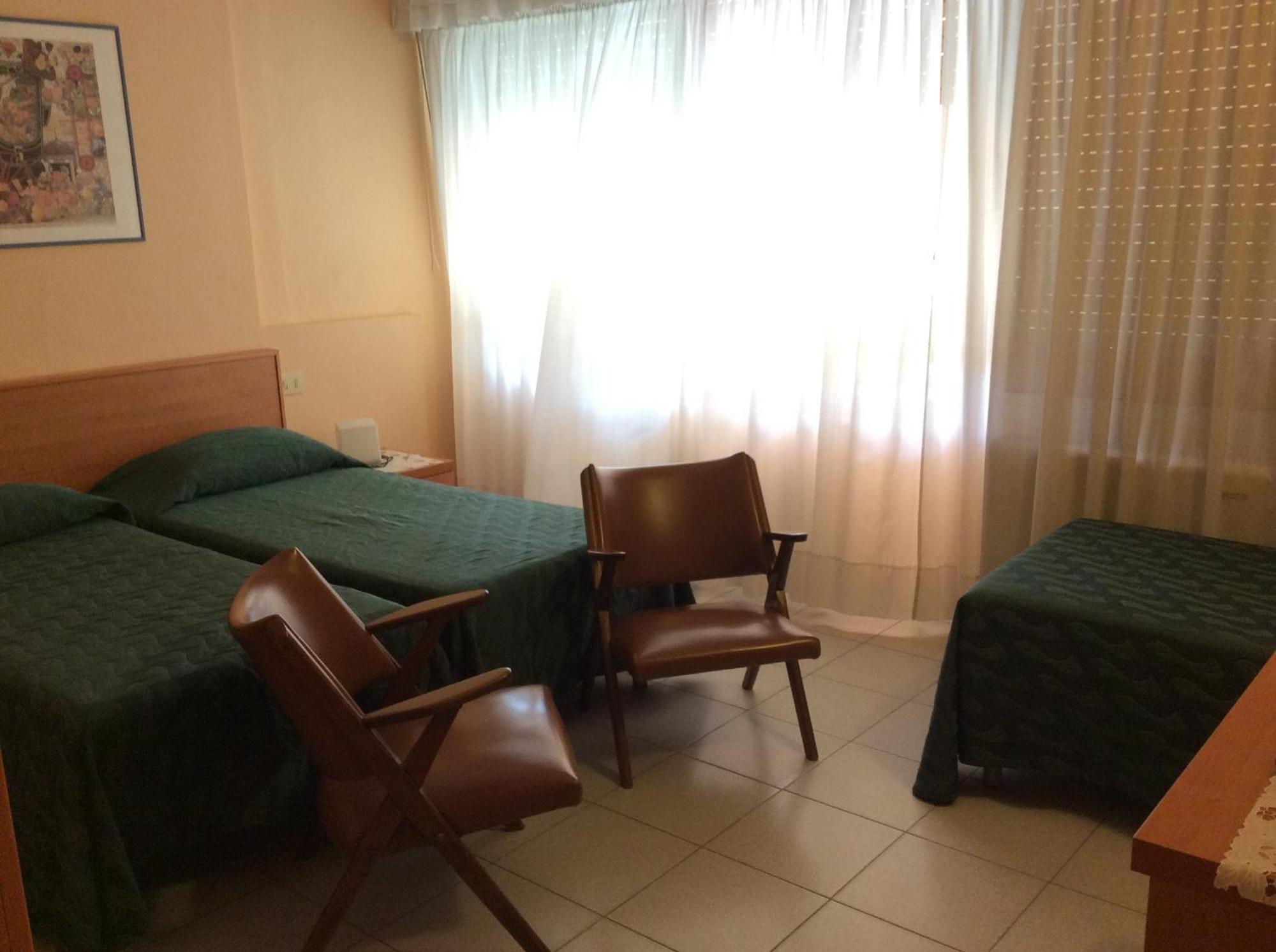 Hotel Le Ginestre Lido di Camaiore Zewnętrze zdjęcie