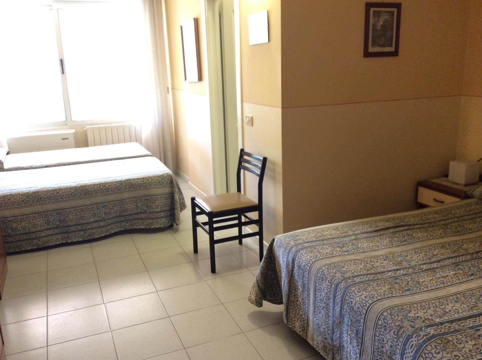 Hotel Le Ginestre Lido di Camaiore Zewnętrze zdjęcie