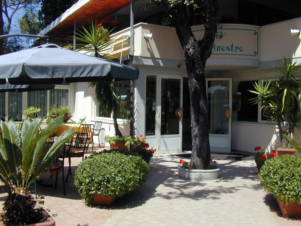 Hotel Le Ginestre Lido di Camaiore Zewnętrze zdjęcie