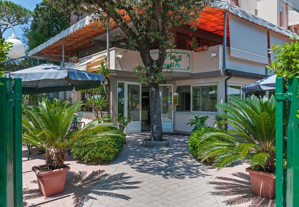 Hotel Le Ginestre Lido di Camaiore Zewnętrze zdjęcie