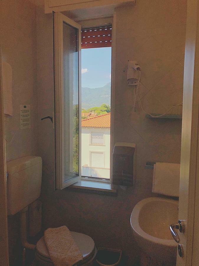 Hotel Le Ginestre Lido di Camaiore Zewnętrze zdjęcie
