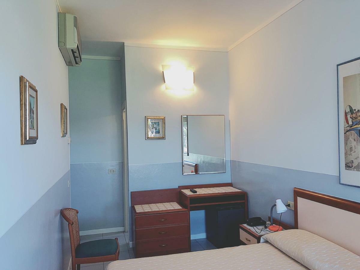 Hotel Le Ginestre Lido di Camaiore Zewnętrze zdjęcie