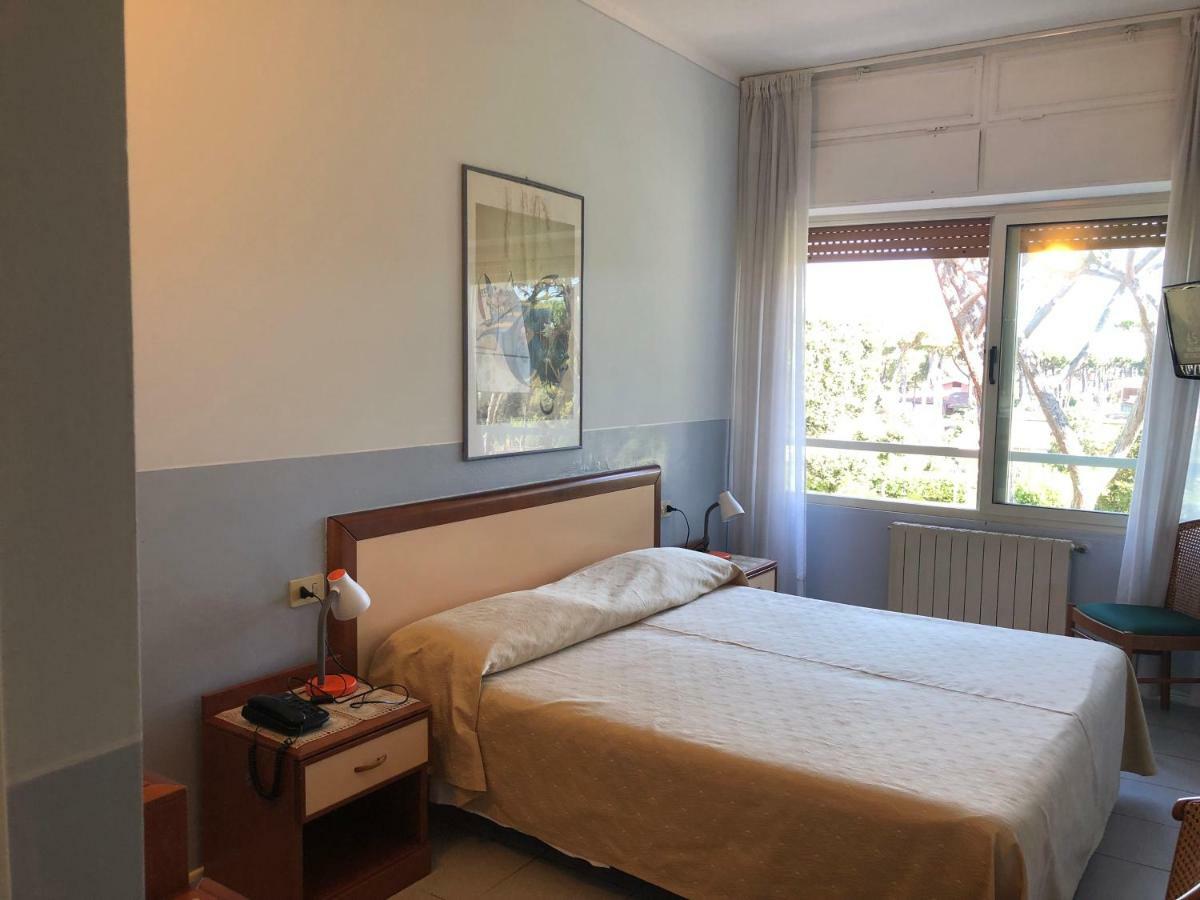 Hotel Le Ginestre Lido di Camaiore Zewnętrze zdjęcie
